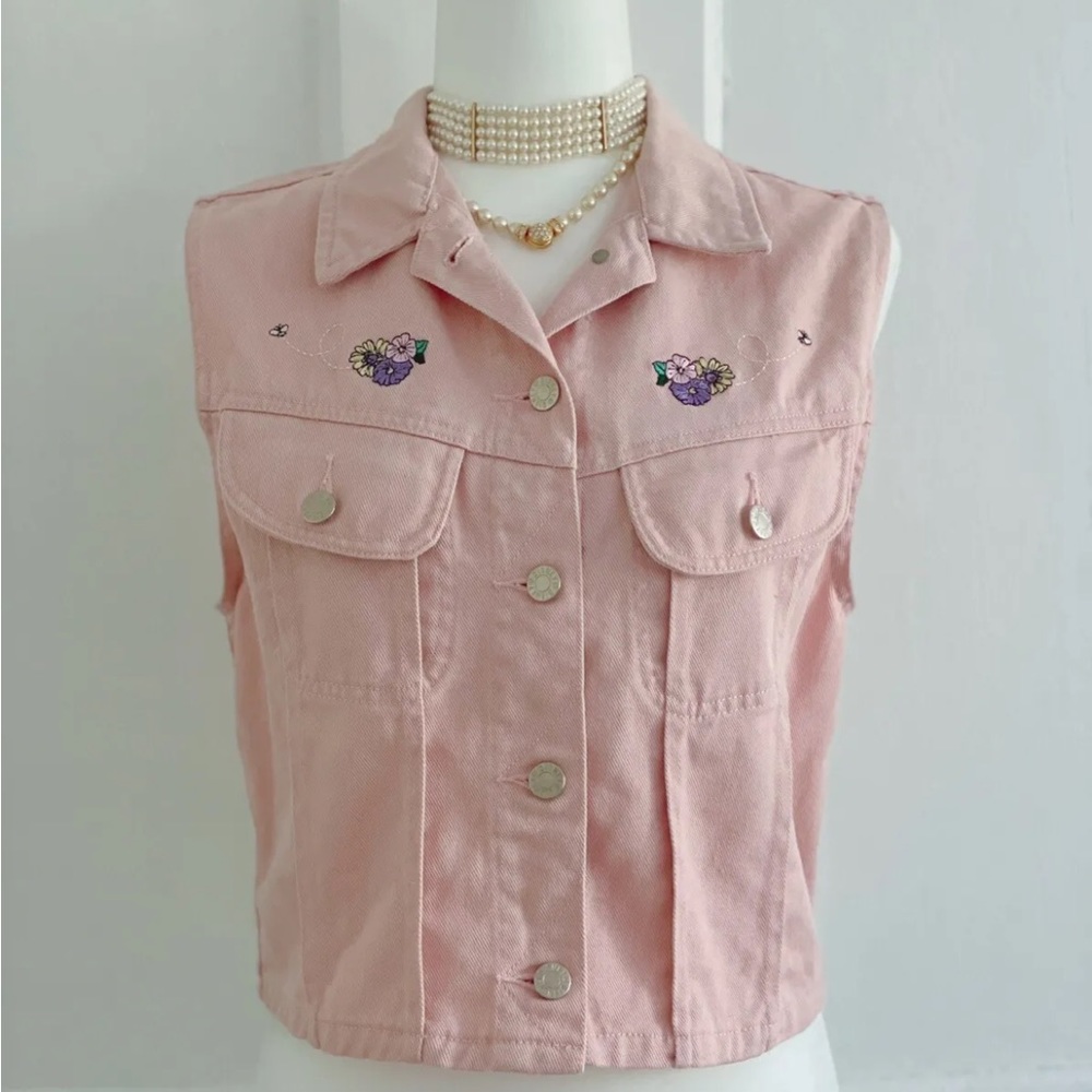 Vintage Disney Winnie the pooh pink jean jacket 80s Cropped Vest Jacket - Picture 2 of 4